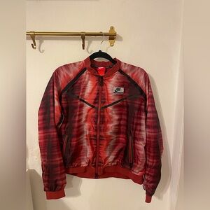Nike windbreaker
